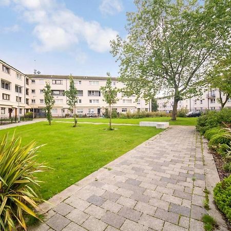 Lovely 1-Bedroom Property With Balcony In West End Glasgow Extérieur photo