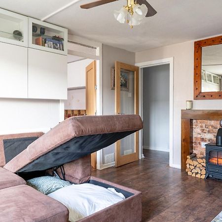 Lovely 1-Bedroom Property With Balcony In West End Glasgow Extérieur photo