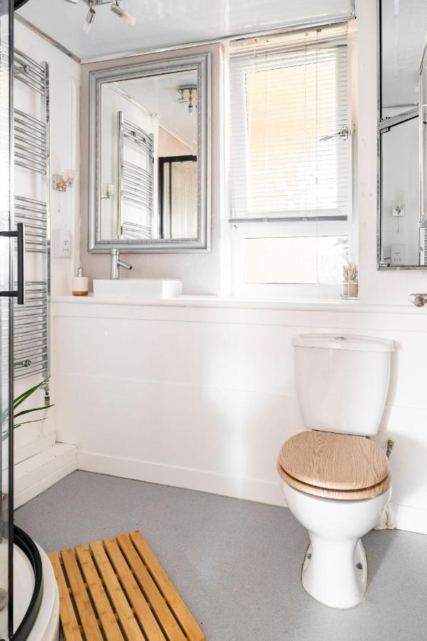 Lovely 1-Bedroom Property With Balcony In West End Glasgow Extérieur photo